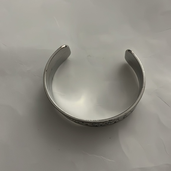 Read The VINE Print! Silver Bracelet. - Picture 5 of 5